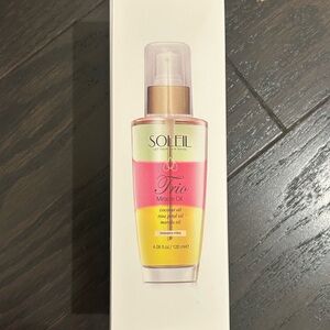 SOLEIL Trio Miracle, coconut rose petal marula oil 120ml 4.06 fl. oz $299 Hair